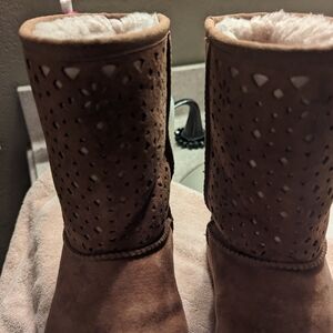 UGG Brown Suede Boots with Shearling Lining